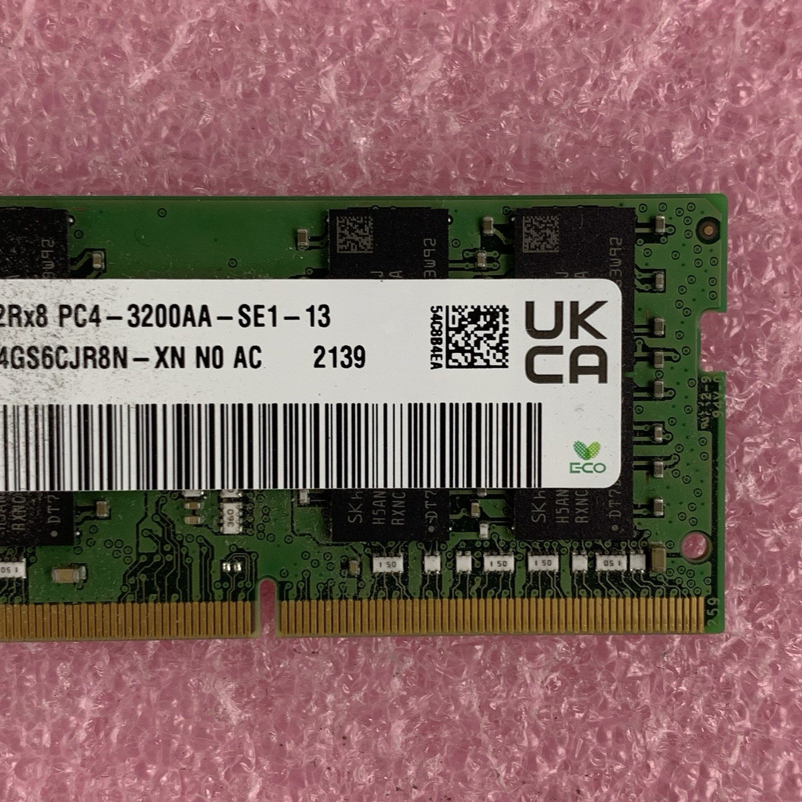 SK Hynix HMAA4GS6CJR8N-XN 32 GB DDR4 SDRAM DIMM PC4-3200AA 288-Pin Laptop Ram3