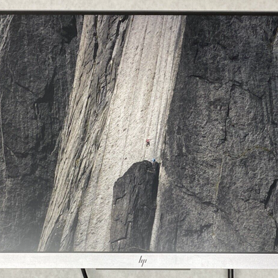 HP EliteDisplay E243 24" Monitor HD IPS Screen Silver