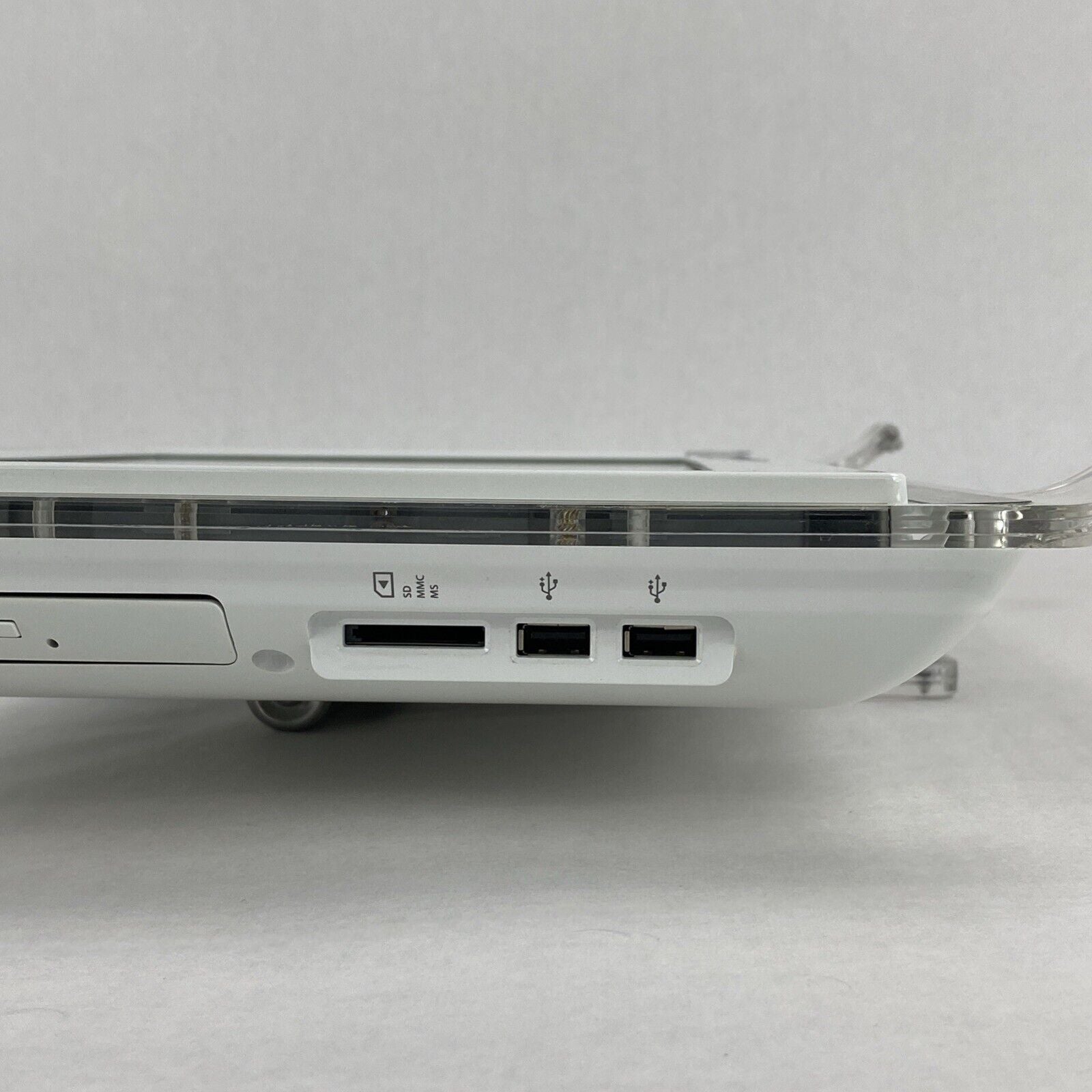 MSI AIO MS-6638 Intel Atom 330 1.60GHz 2GB RAM No HDD No OS