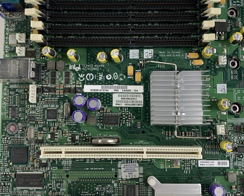 Intel SE7520BD2 Server Motherboard 2x Xeon 3.6 GHz 4 GB RAM Tested No IO Shield