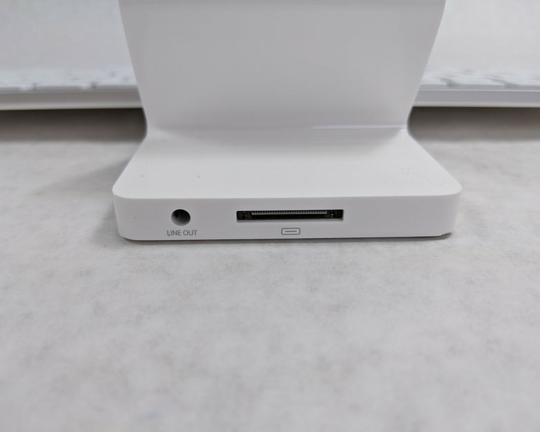 Apple iPad Keyboard Dock A1359 30-Pin 1st, 2nd Generation iPad Accessory