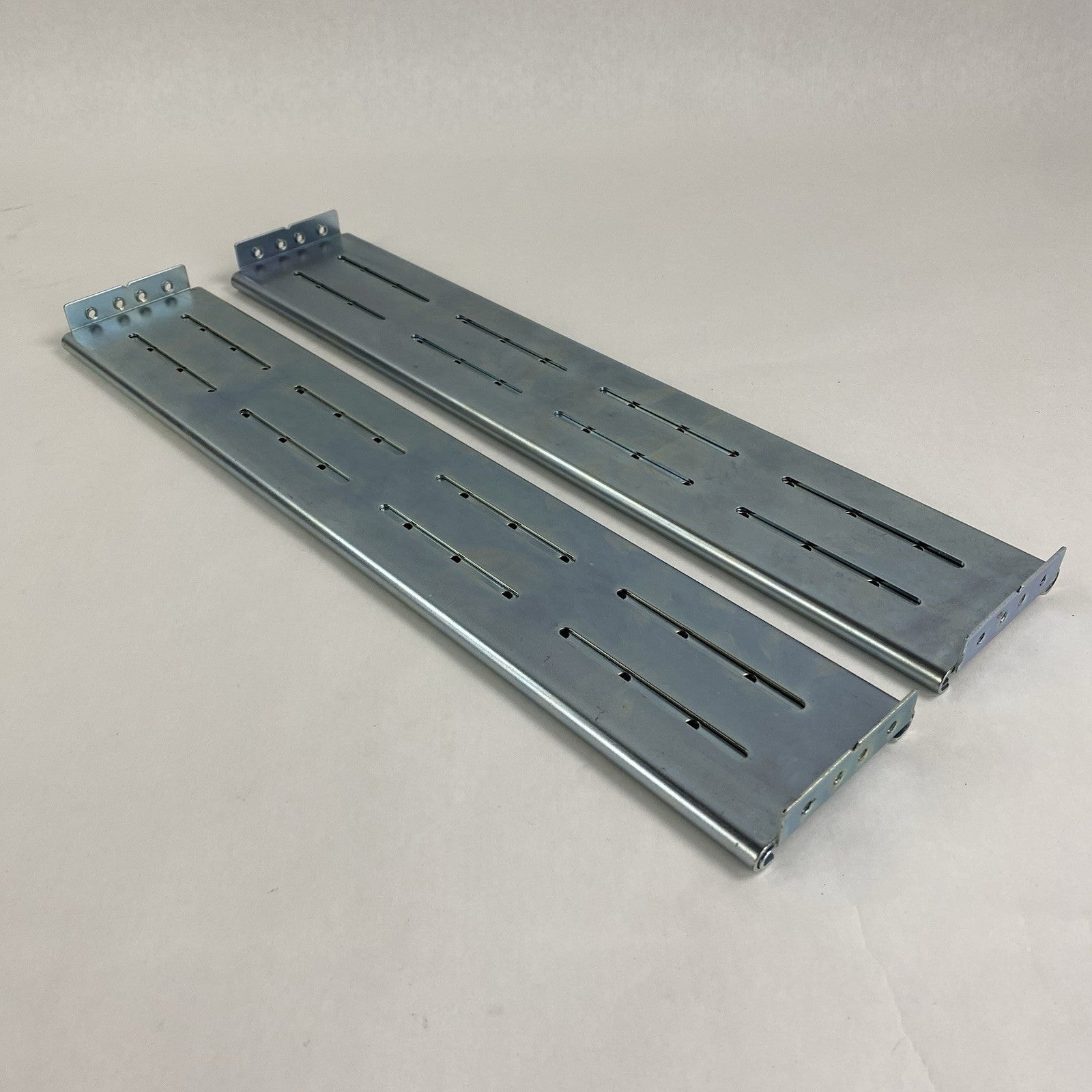 Server Sliding Rail Kit 18"0
