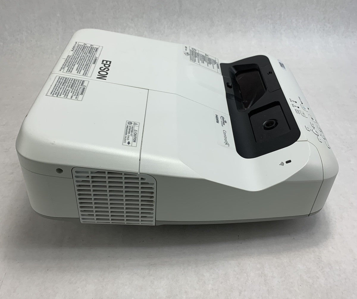 Epson PowerLite 695Wi H740A LCD Lamp Projector 3050 Lamp Hours - No Remote2