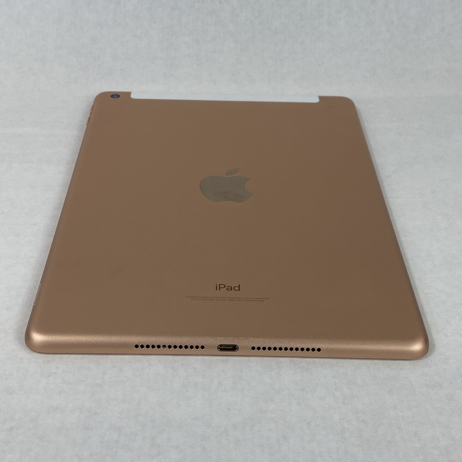 Apple iPad 6th Gen A1954 128GB 9.7" Wi-Fi Gold IOS 17.7.10