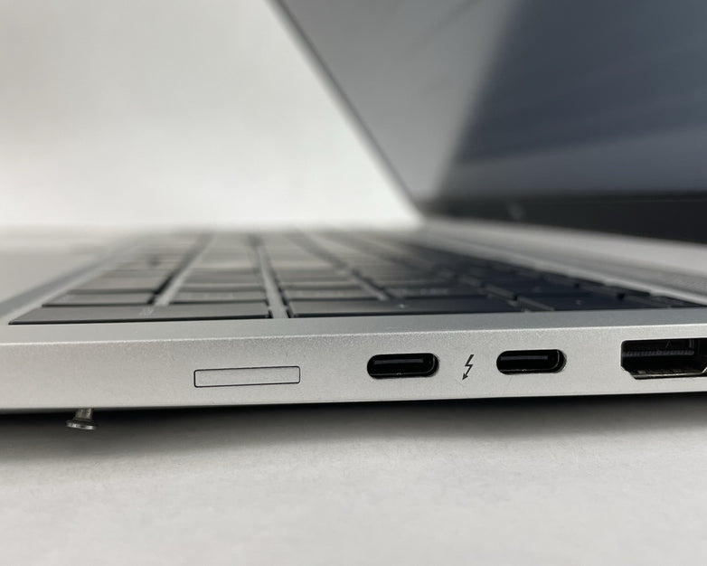 HP EliteBook 850 G8 15.6" i5-1145G7 2.60 GHz 8 GB RAM No SSD/OS/AC- Bent SC Slot