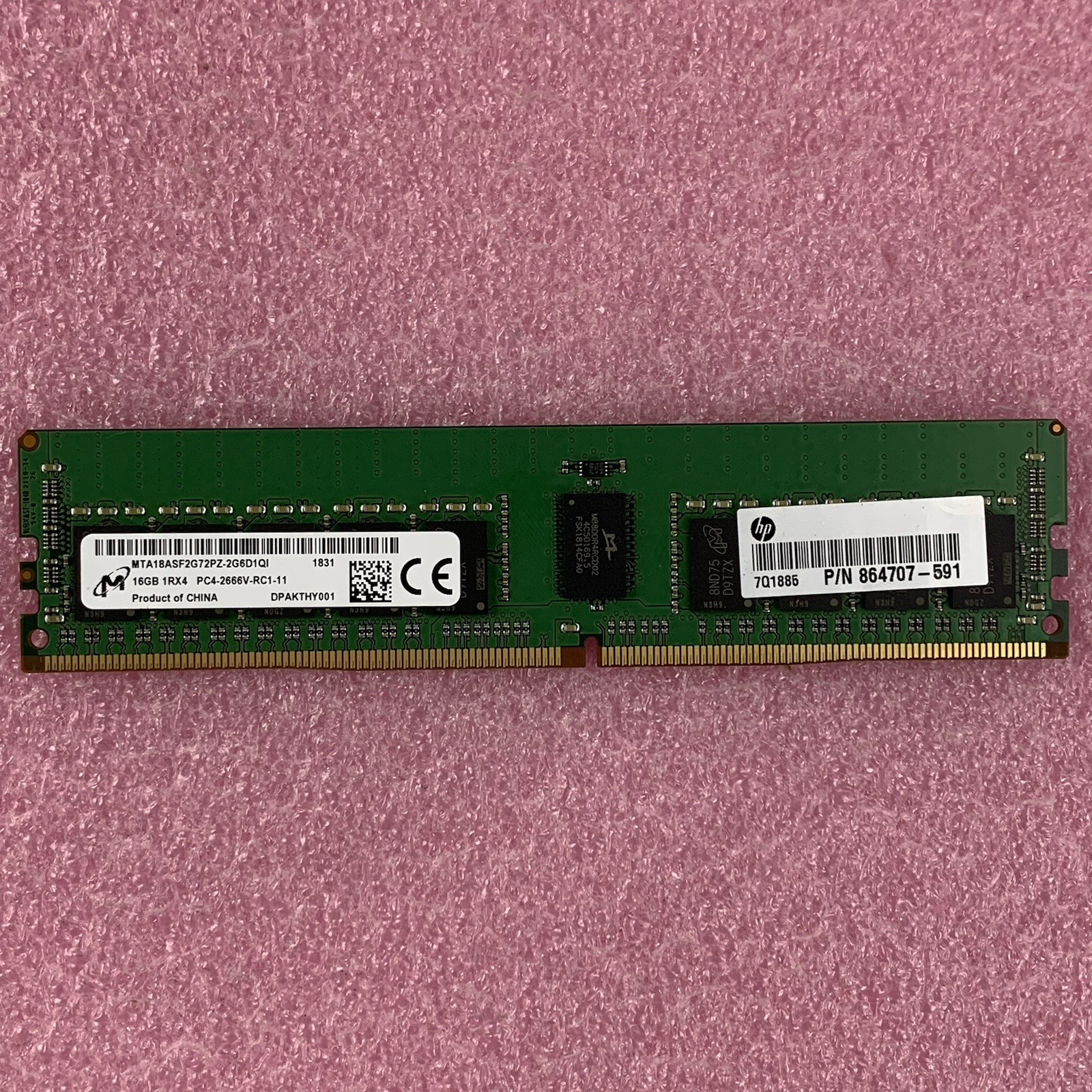 Micron MTA18ASF2G72PZ-2G6D1QI 16 GB 1RX4 PC4-2666V-RC1-11 ECC Server Memory Ram1