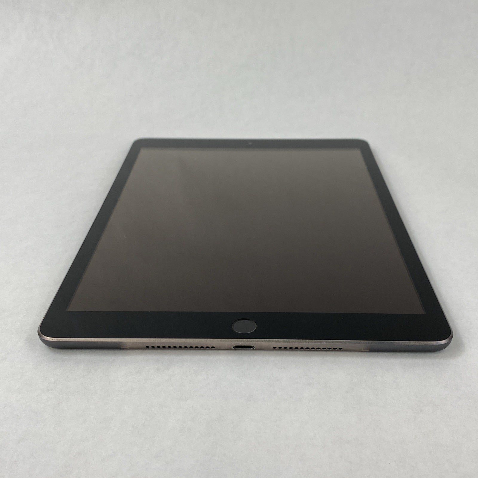 Apple iPad 7th Gen A2197 128GB 10.2" Wi-Fi Space Gray IOS 18.7.88