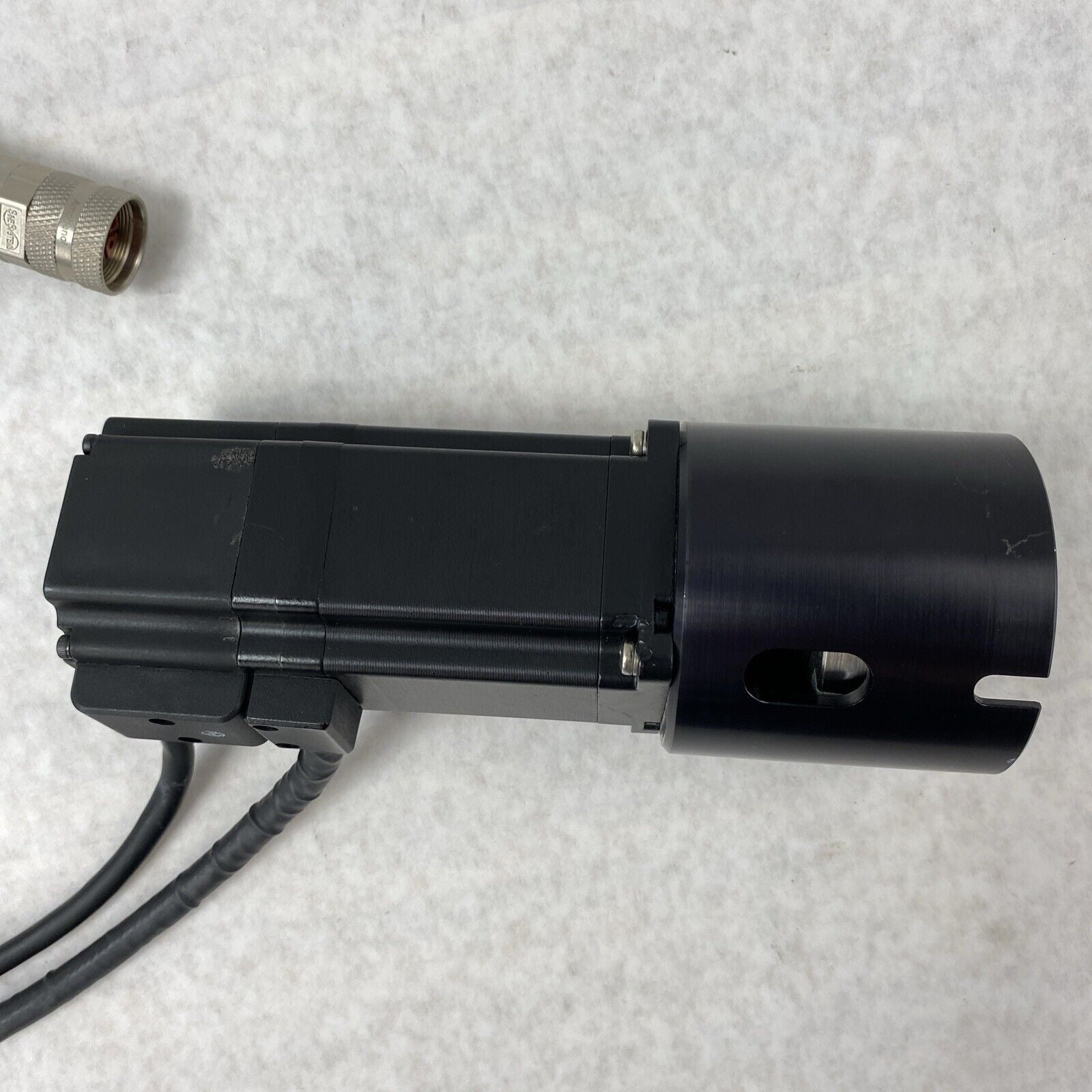 Industrial Indexing Systems ESM60A-C2 Servo Motor