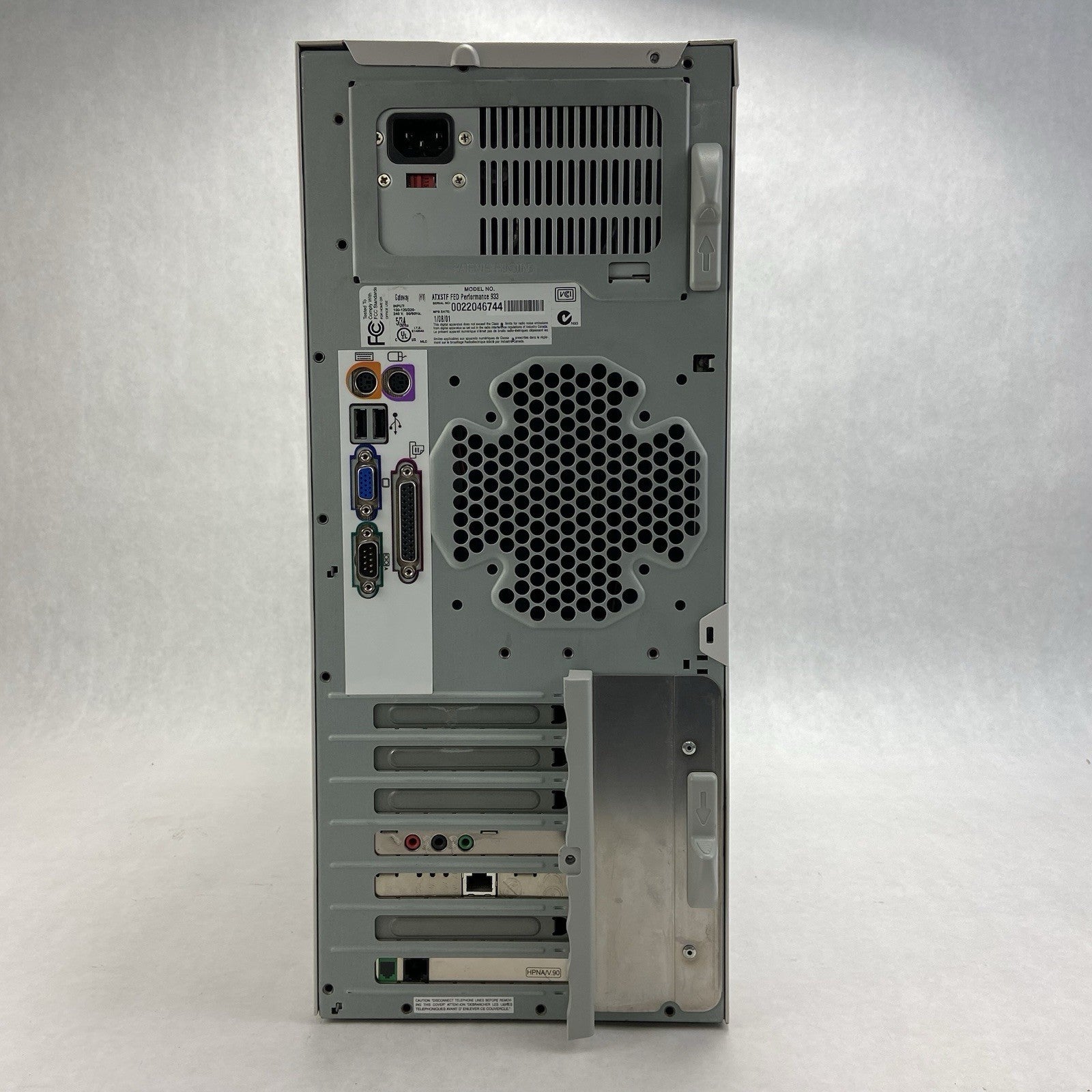 Gateway Performance 933 MT Intel Celeron 934MHz 127MB RAM No HDD No OS4