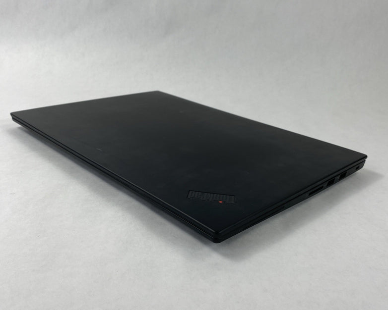 Lenovo ThinkPad P1 15.6" Touch Xeon E 2176M 2.70 GHz 16 GB RAM No HDD No OS