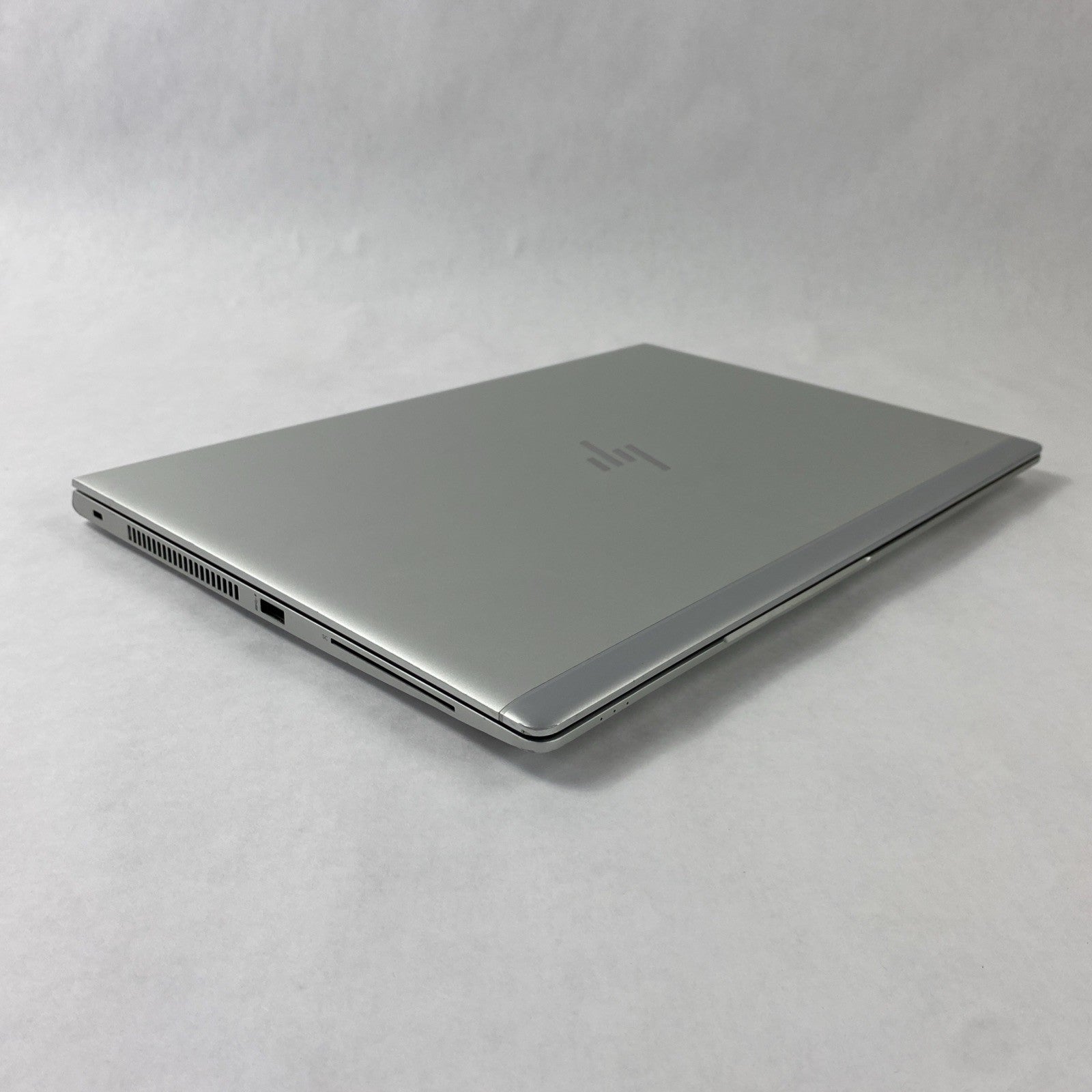 HP EliteBook 850 G5 Core i7-7600U 2.80 GHz 16 GB RAM 15.6" No HDD No OS