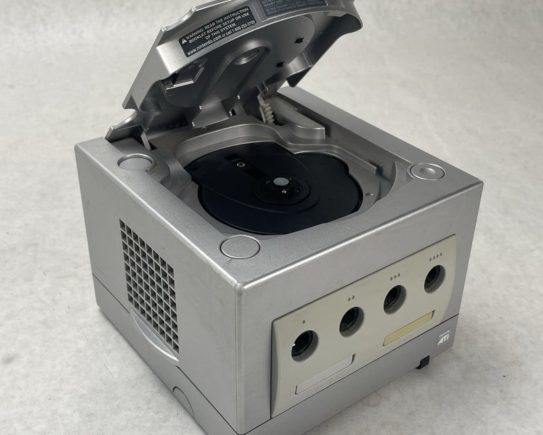 Nintendo DOL-001 GameCube Console Only Tested Won’t Read Discs
