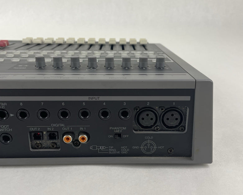Roland VS-1680 24 bit Digital Studio Workstation Tested For Parts No Power Cord