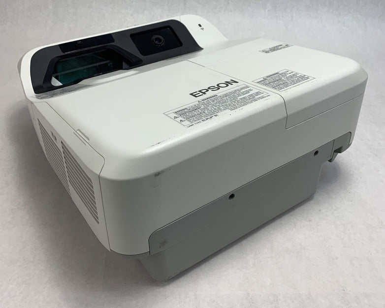 Epson PowerLite 695Wi H740A LCD Lamp Projector 2666 Lamp Hours - No Remote