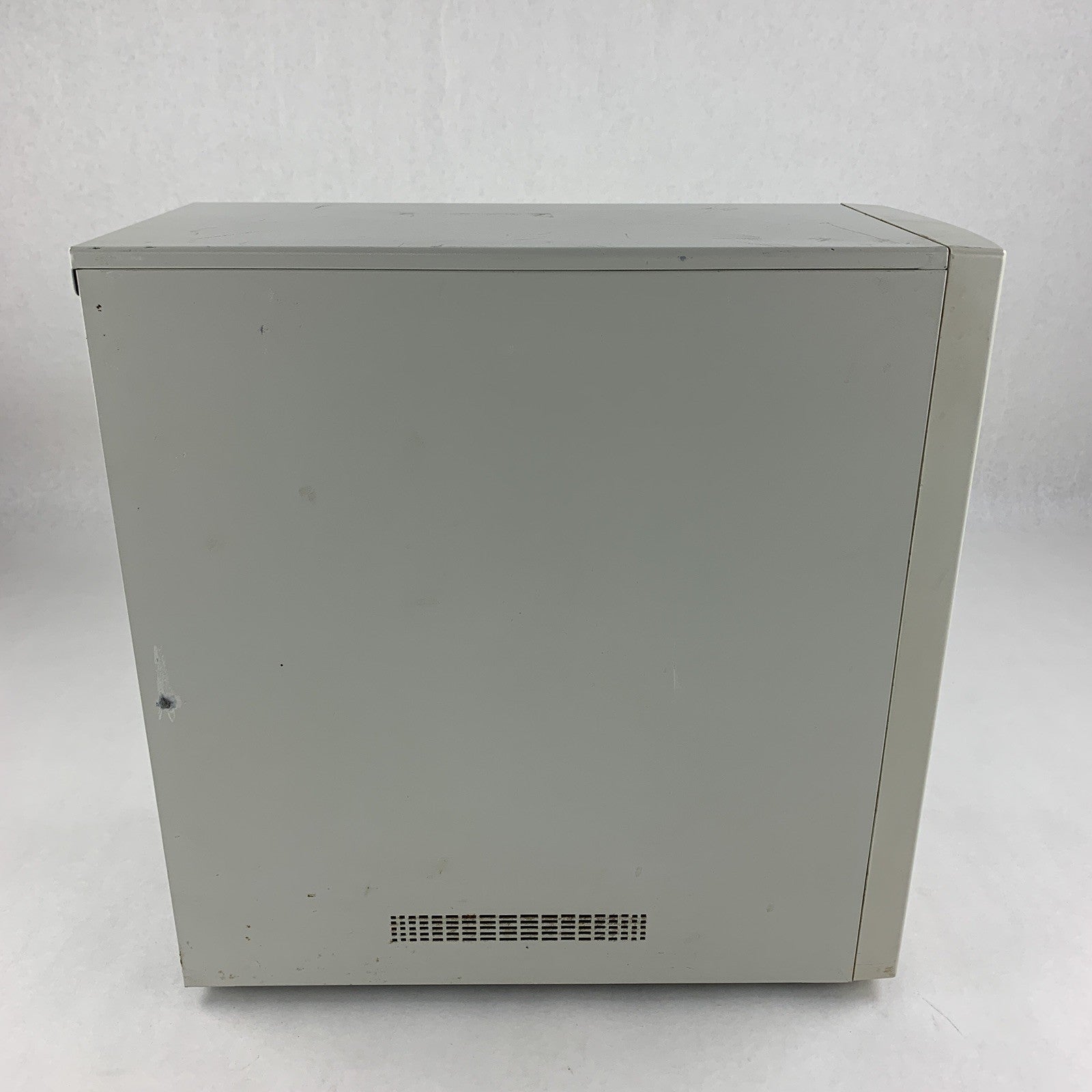 Unbranded Vintage Retro PC Desktop Computer Barebones Chassis No Power Supply
