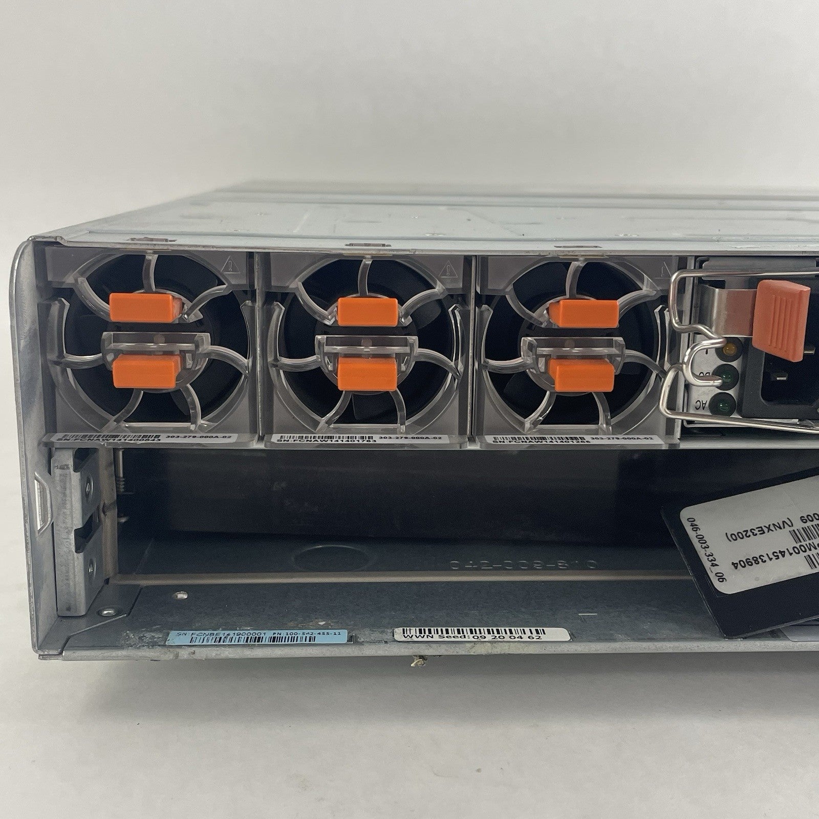 EMC BPE12 12-LFF 2U Unified Hybrid Array 2* 875W No Controller Just PSU7