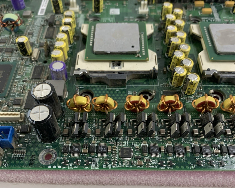 Intel SE7520BD2 Server Motherboard 2x Xeon 3.6 GHz 4 GB RAM Tested No IO Shield