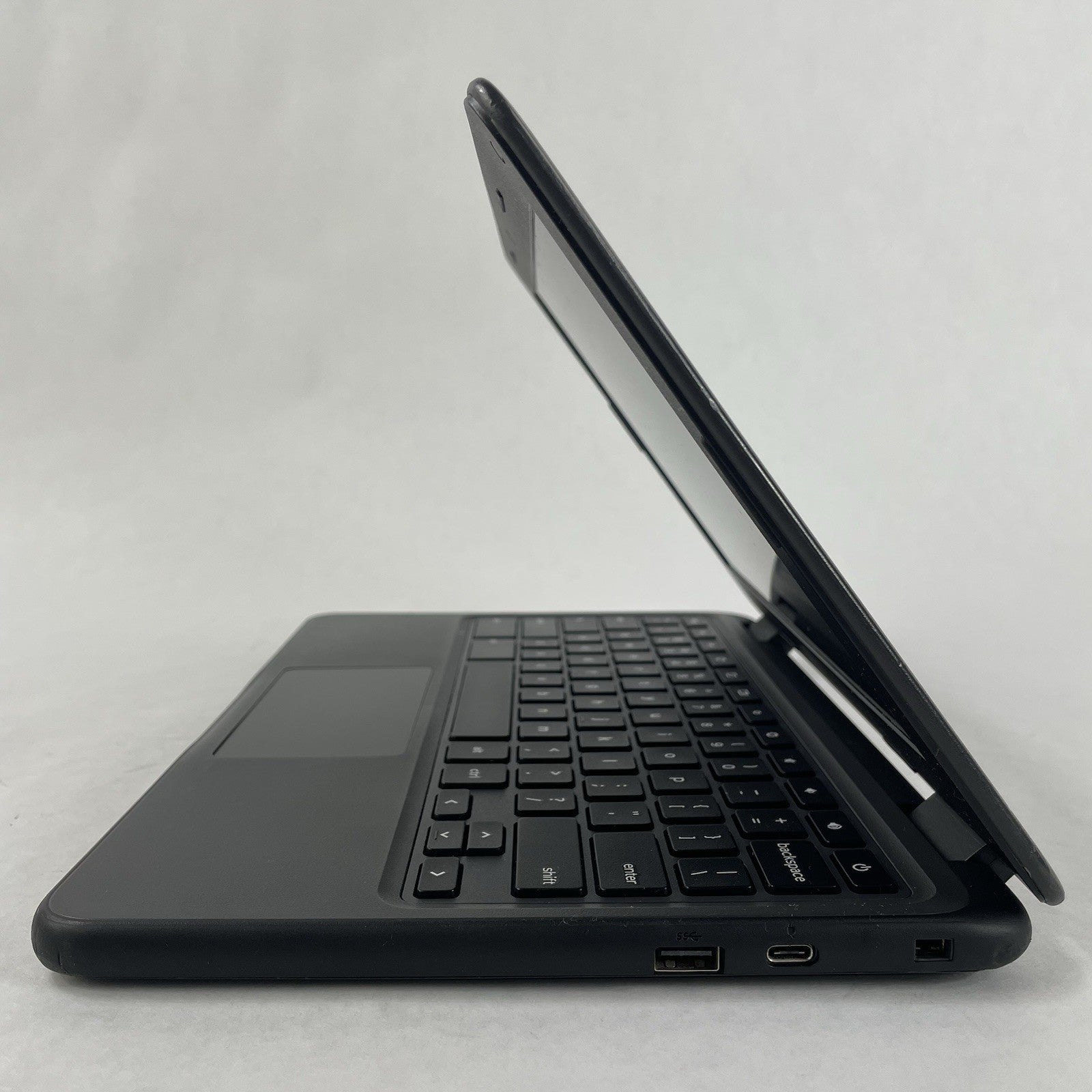 Dell ChromeBook 3100 11.6" Celeron N4020 1.10 GHz 4 GB RAM 16 GB Storage5