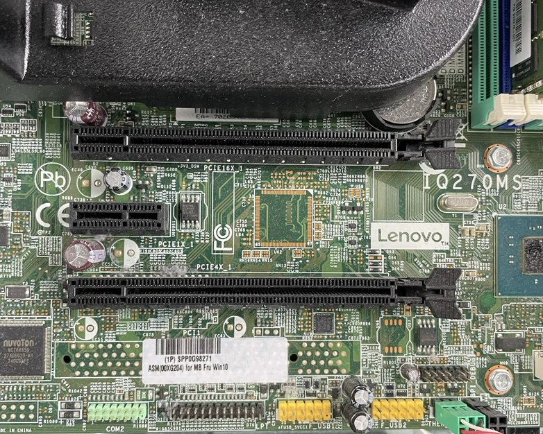 Lenovo ThinkCentre M900 SFF i5-6500 3.20 GHz 8 GB RAM No HDD/OS