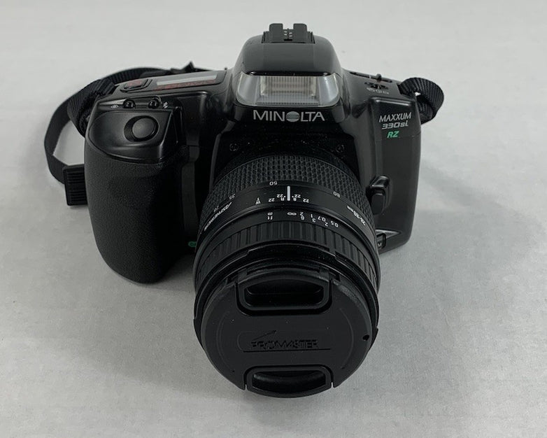 Minolta MAXXUM 330si RZ Camera w/ Quantaray MX AF 1:3.5-5.6 f=28-80mm Lens