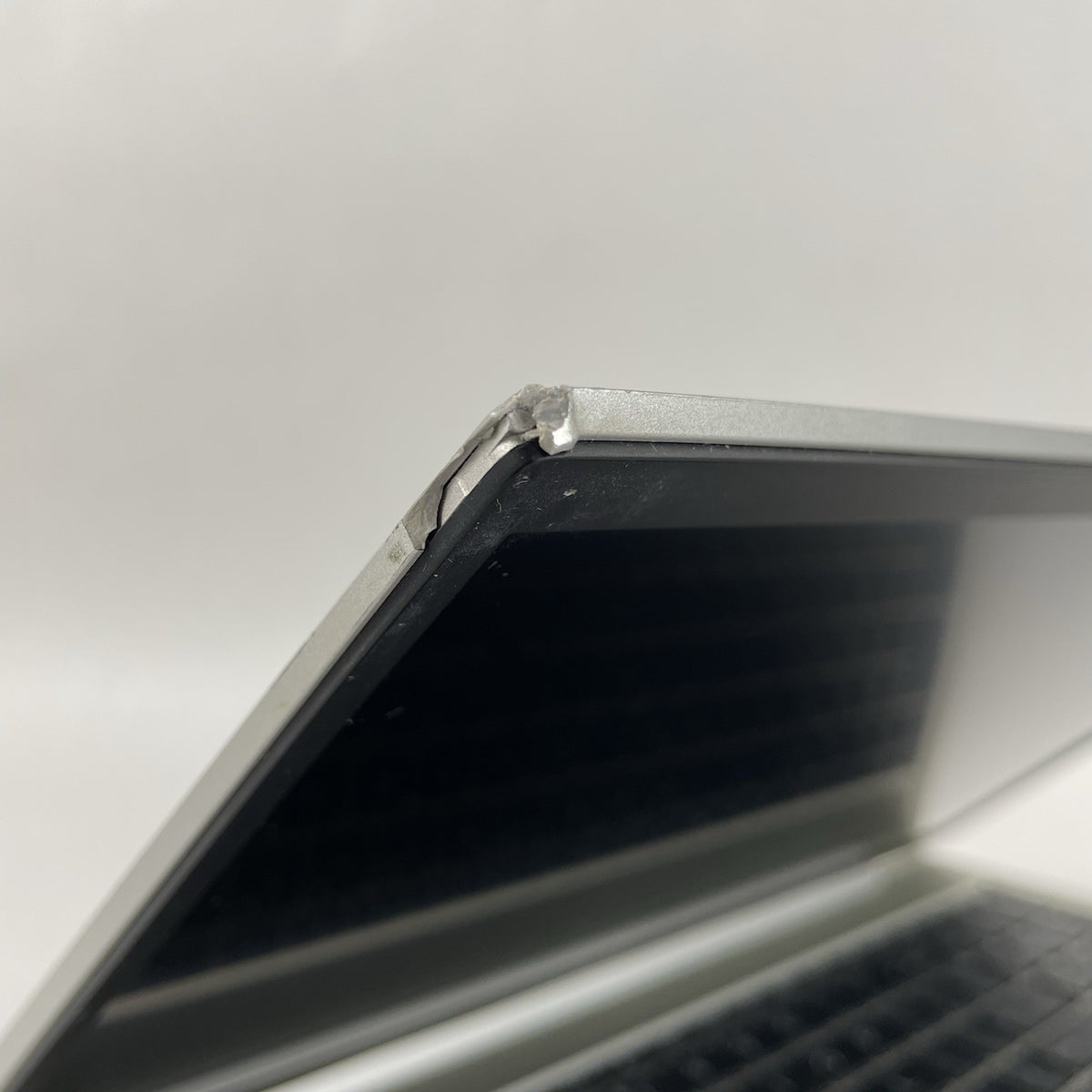 HP EliteBook 850 G8 15.6" i5-1145G7 2.60 GHz 8 GB RAM No SSD/OS/AC - Corner5