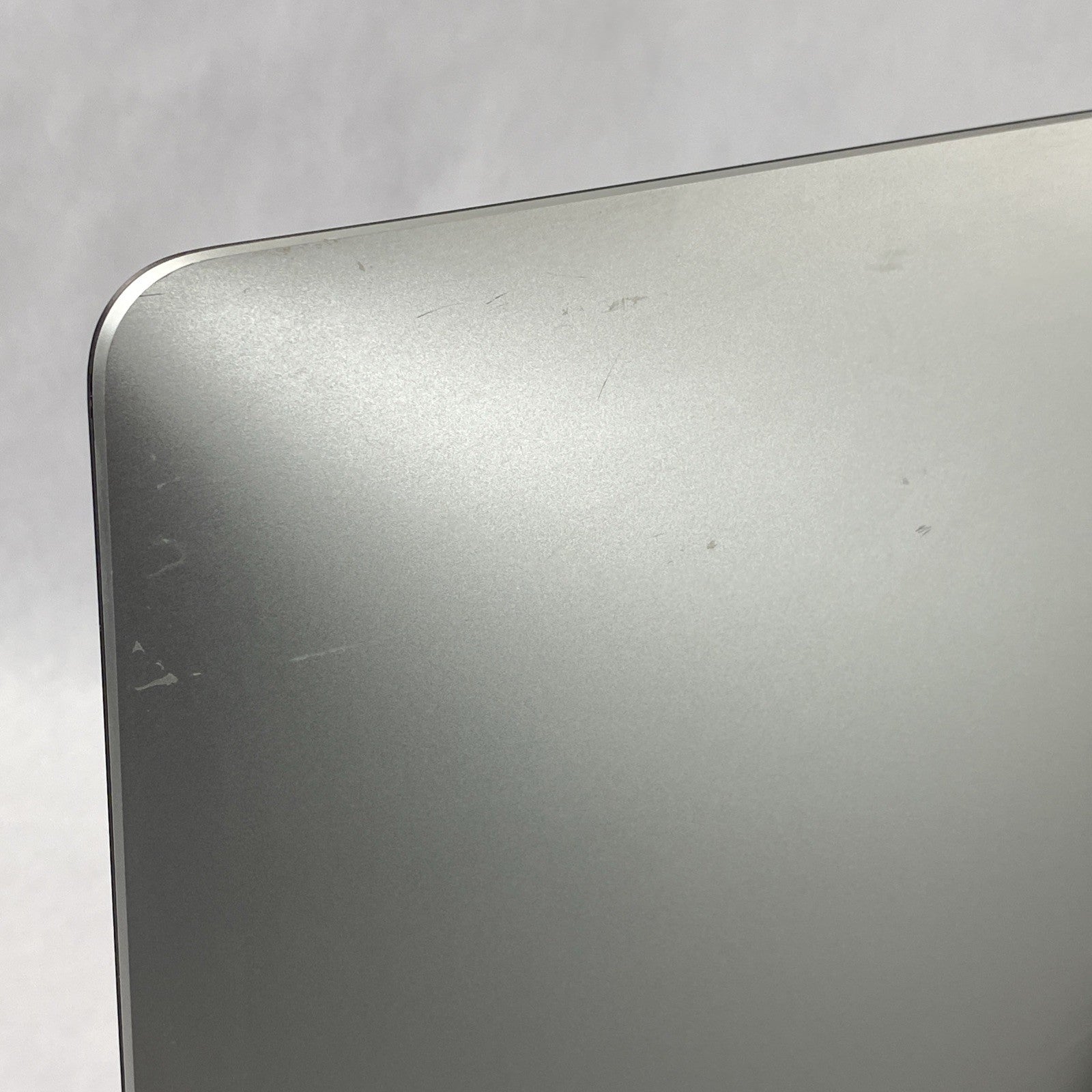 Apple A1418 iMac 21.5" 2015 1.6 GHz Core i5 8 GB RAM 1TB HDD macOS 12.7.6