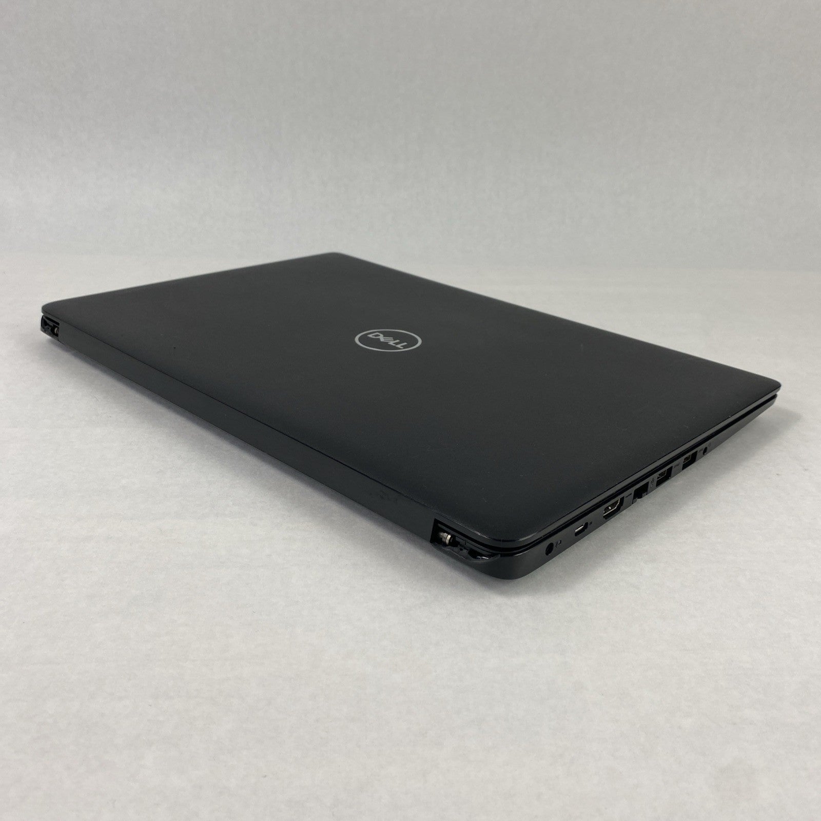 Dell Latitude 3500 Intel Core i5-8265U 1.60 GHz 8 GB RAM 15.6" No HDD No OS
