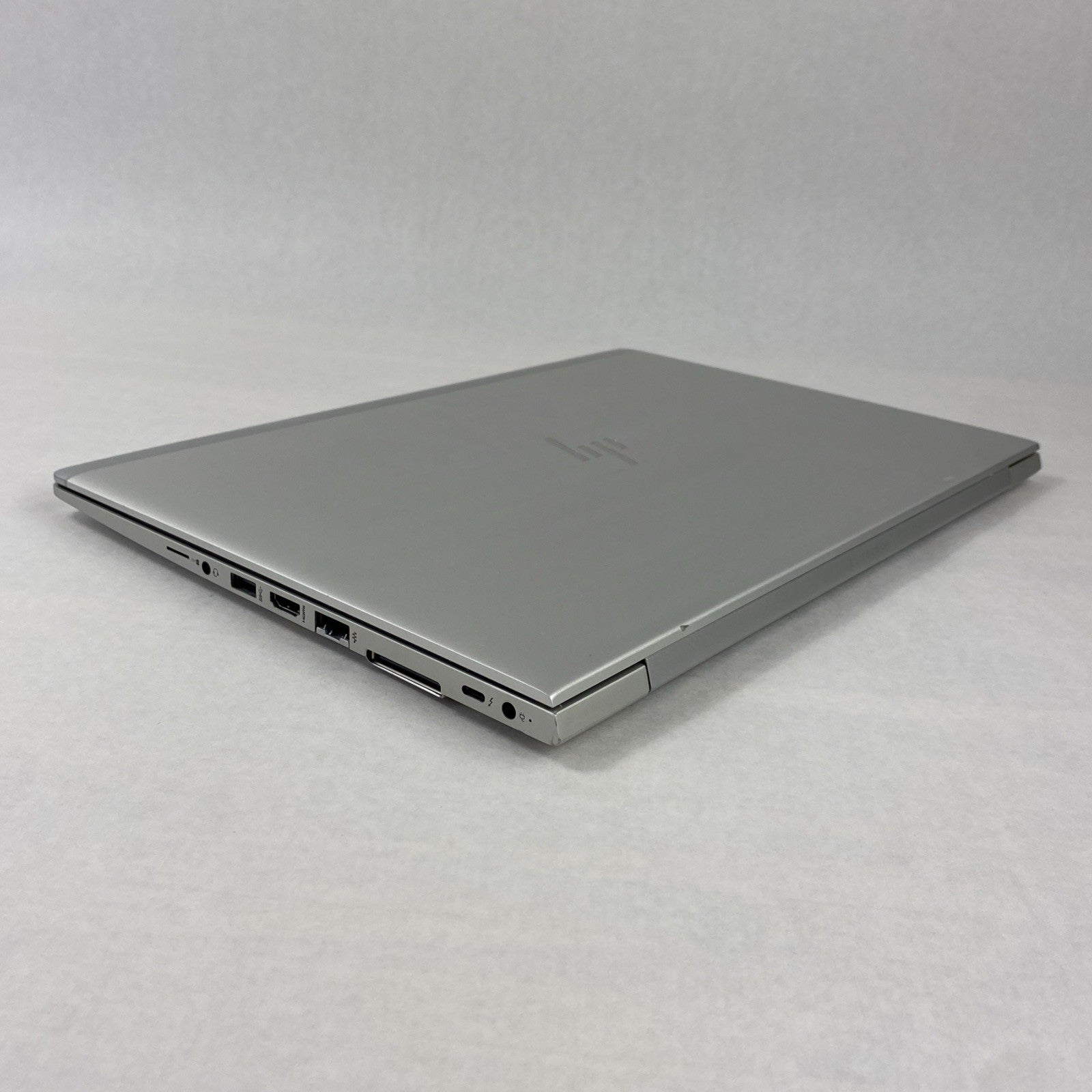 HP EliteBook 850 G6 Core i5-8365U 1.60 GHz 8 GB RAM 15.6" No HDD No OS