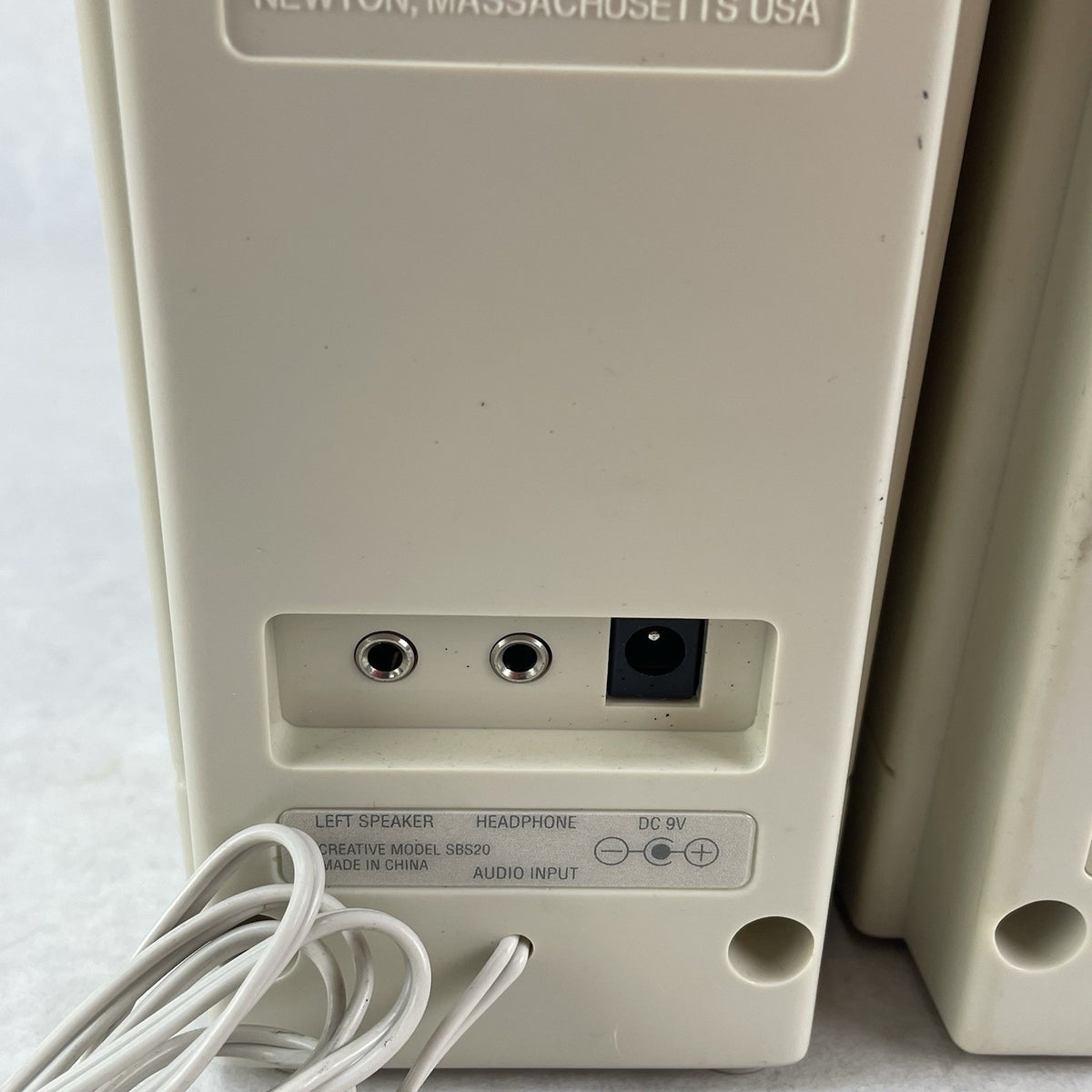 Creative Soundworks SBS20 Tested With Power Cord6
