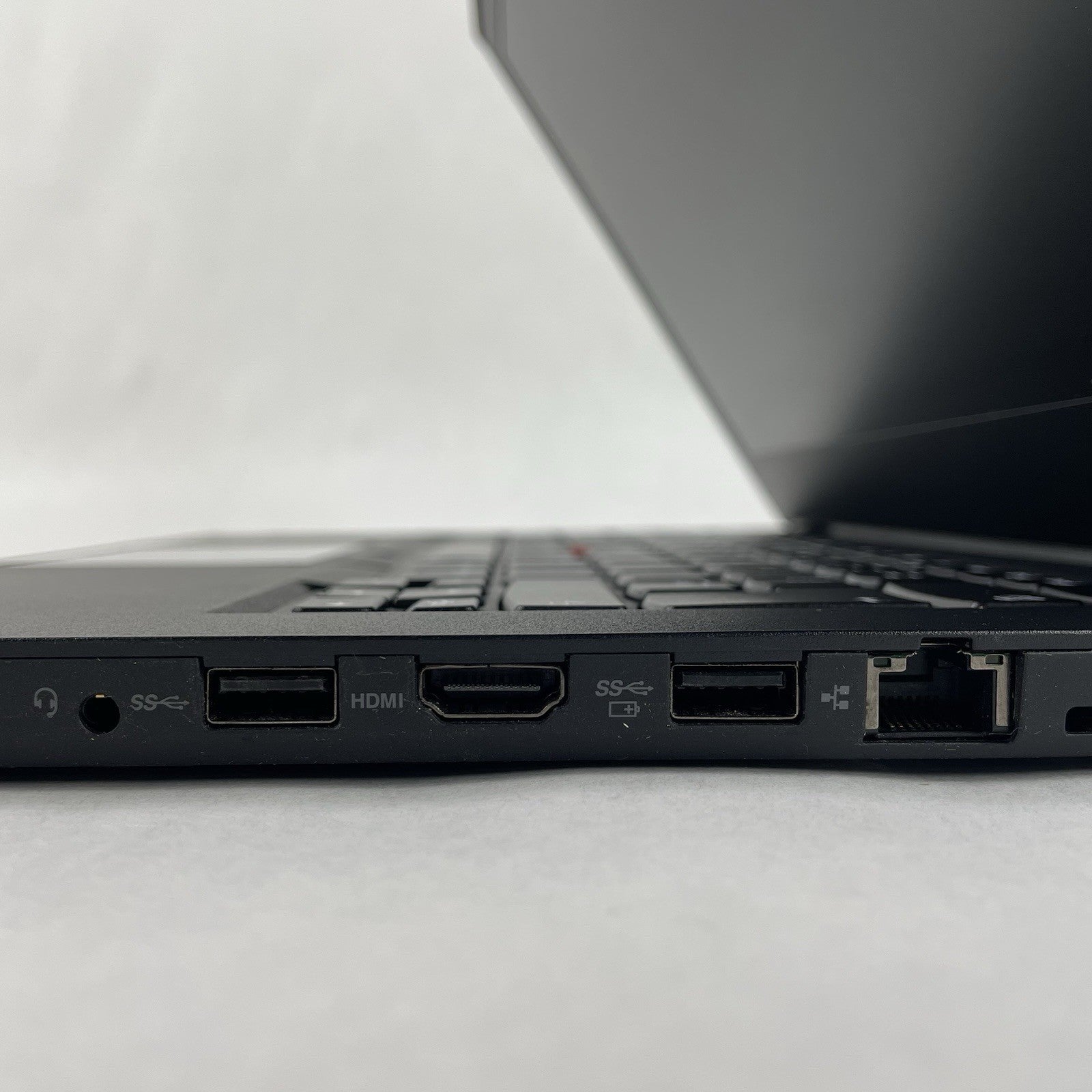 Lenovo ThinkPad T470 14" i5-6300U 2.40 GHz 8 GB RAM No SSD/OS/AC/Battery7