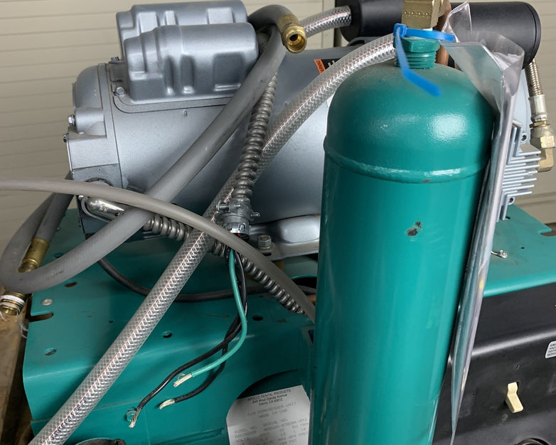 ADP Apollo A0C0S22D Dental Air Compressor Unit Oil Lubricated 1HP 230V