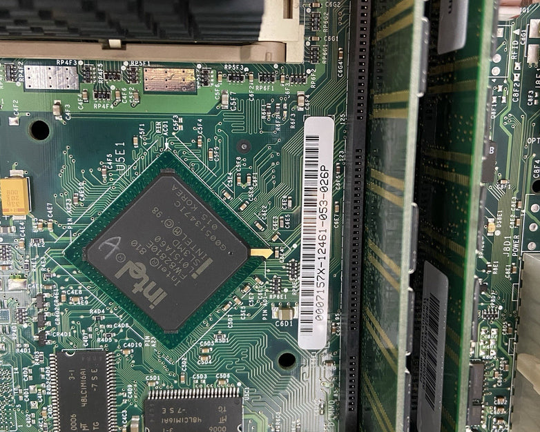 Dell Dimension L500CX MT Intel Celeron w/SSE 999MHz 256MB RAM No HDD No OS