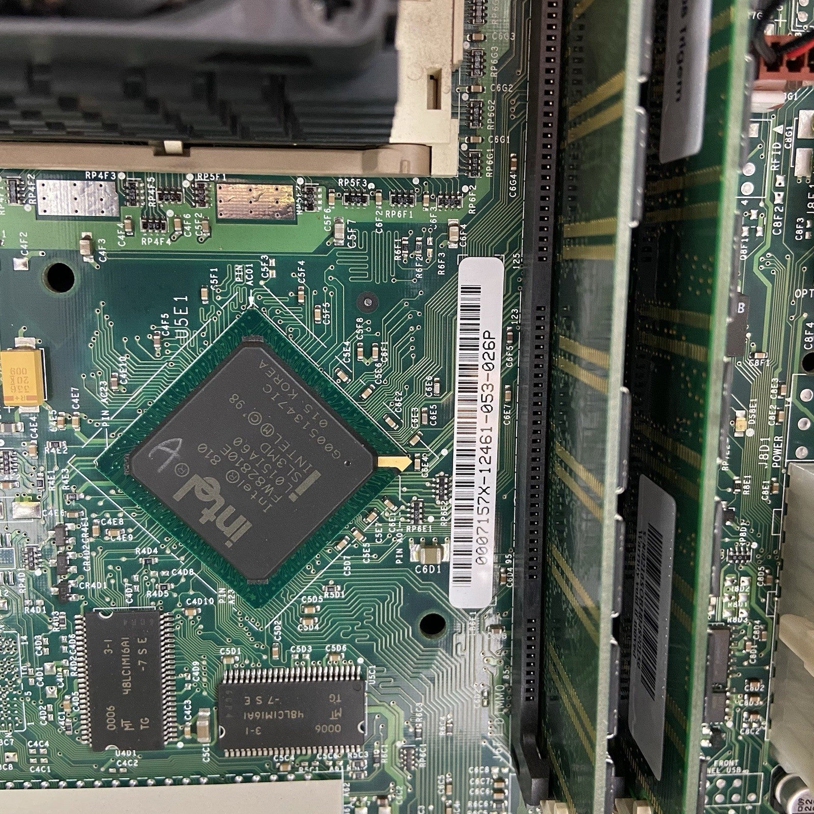 Dell Dimension L500CX MT Intel Celeron w/SSE 999MHz 256MB RAM No HDD No OS10
