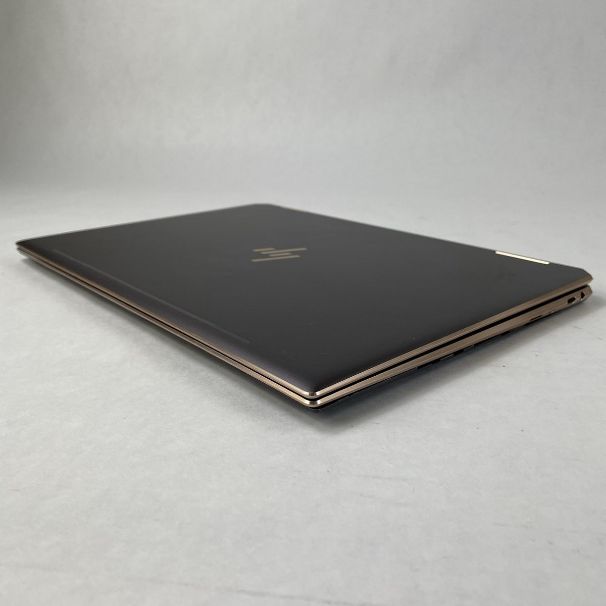 HP Spectre x360 13.3" i7-8565U 1.80 GHz 8 GB RAM No SSD/OS/AC/Batt - READ11