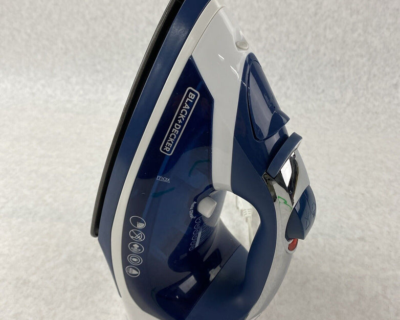 Black Decker ICR16X Nonstick Many Fabric Steam Clothes Iron with Cord Reel