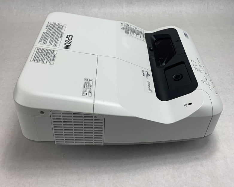 Epson PowerLite 695Wi H740A LCD Lamp Projector 769 Lamp Hours - No Remote