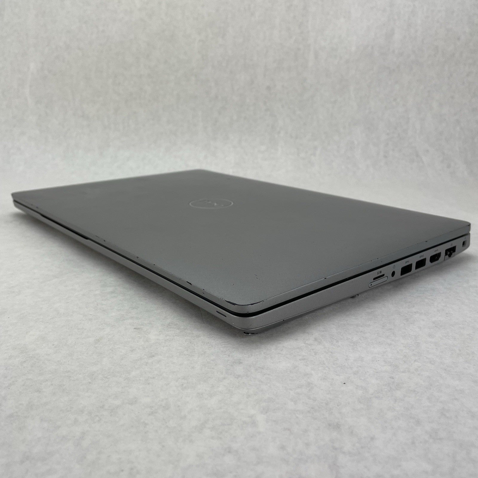 Dell Latitude 5510 15.6" i5-10210U 1.6GHz 8GB RAM No SSD/OS/AC/Batt - Bad Bottom10