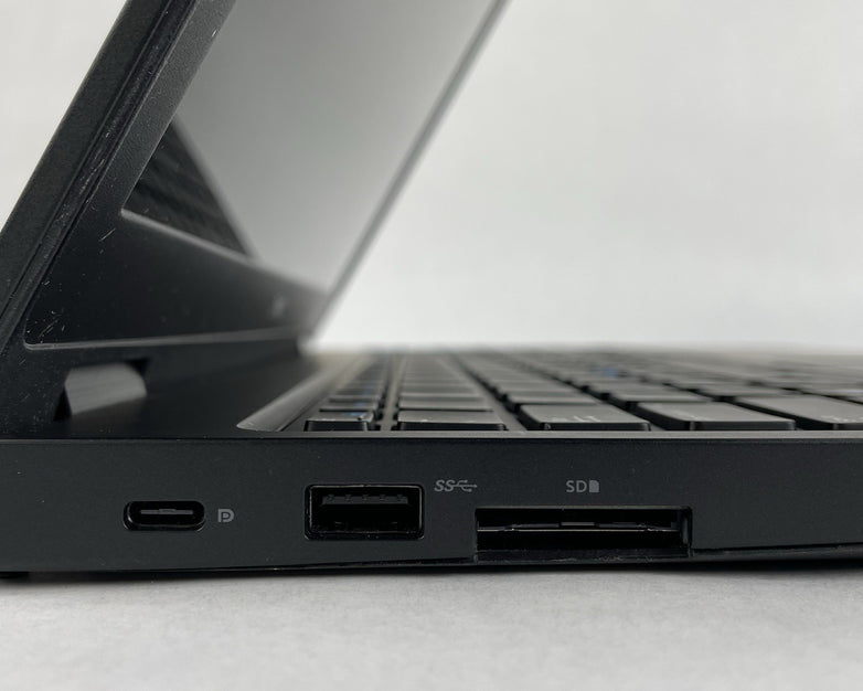 Dell Latitude 5580 15.6" i5-6300U 2.40 GHz 8 GB RAM No SSD No OS No AC