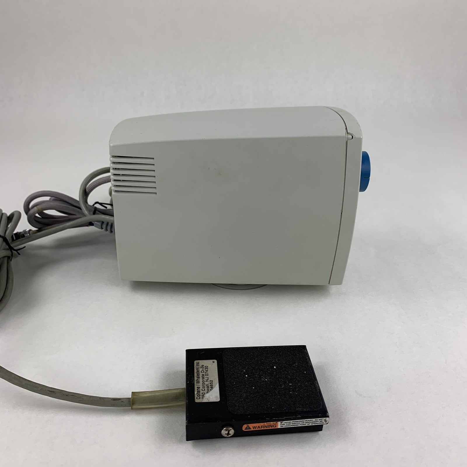 Whaledent BioSonic US100 Ultrasonic Scaler Powers On