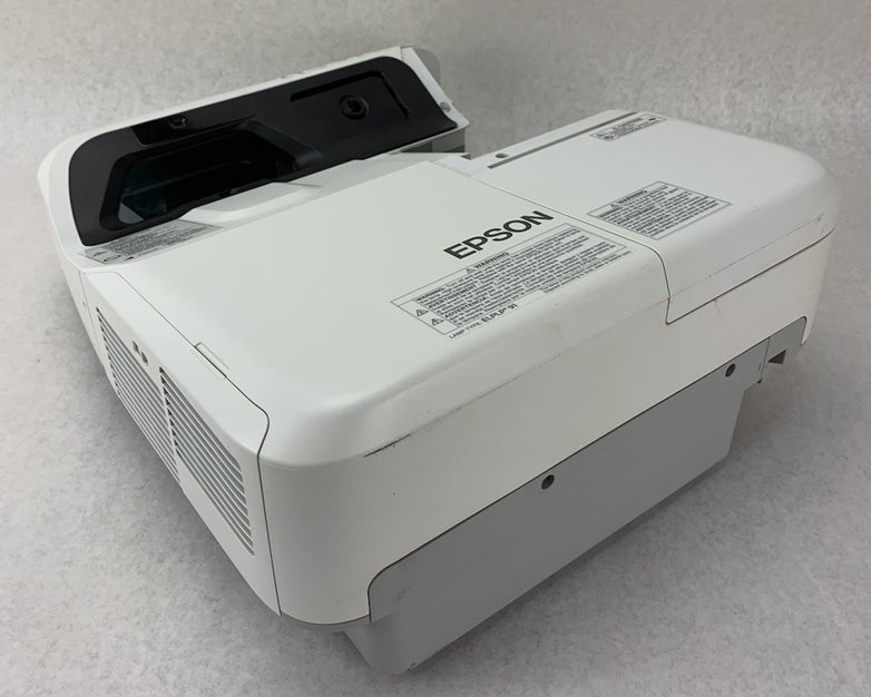 Epson PowerLite 695Wi H740A LCD Lamp Projector 1699 Lamp Hours - No Remote