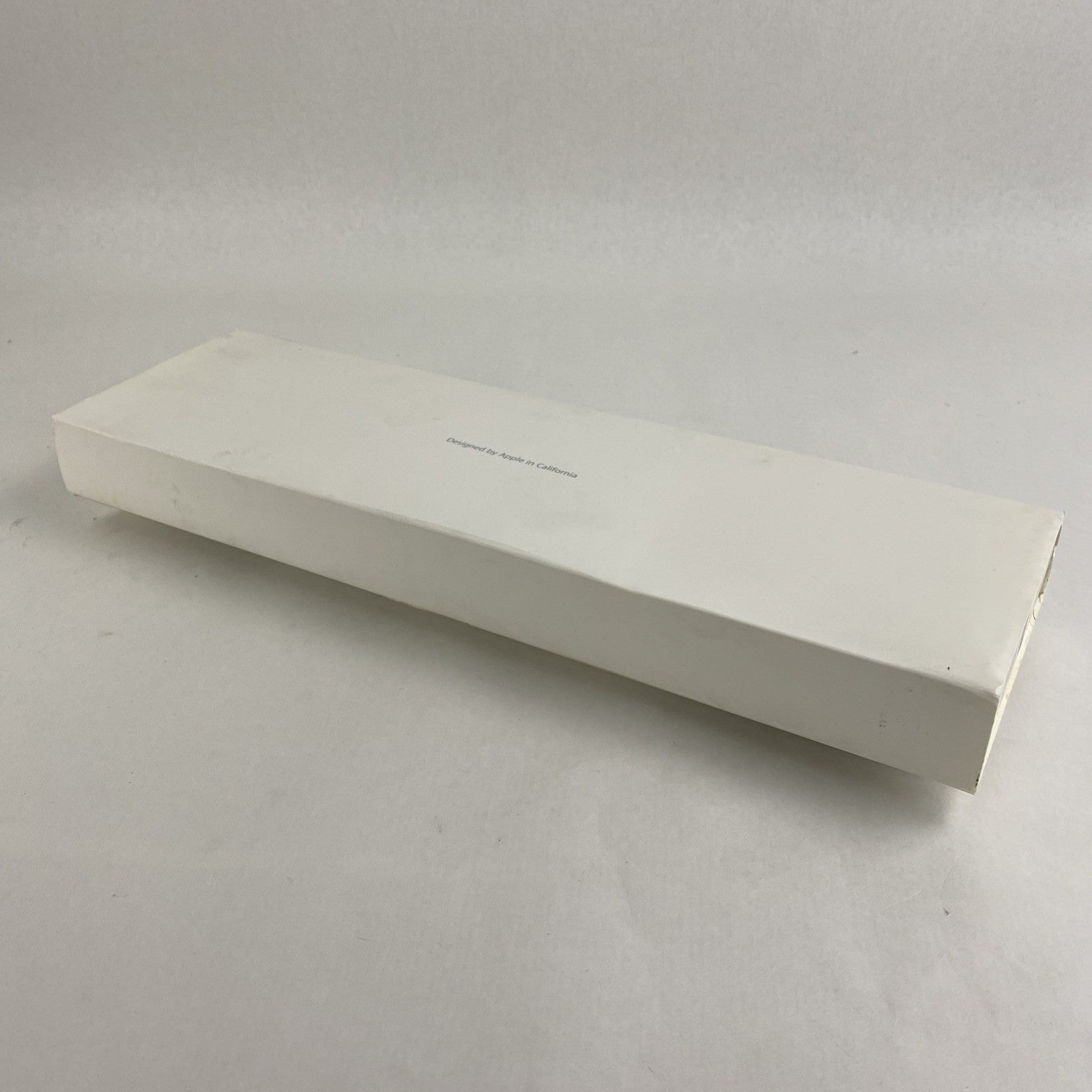 Apple A1314 Wireless Keyboard Power Tested No Mouse No Batteries0