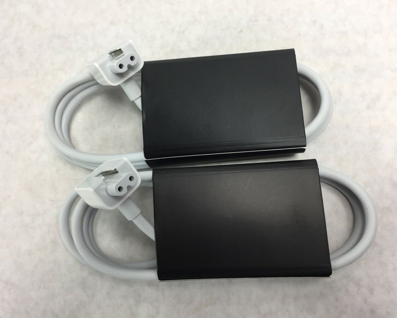 Lot of 2  OEM Apple (Longwell)  E344535  LS-7A  2.5A 125V  6Ft  AC Power Cord