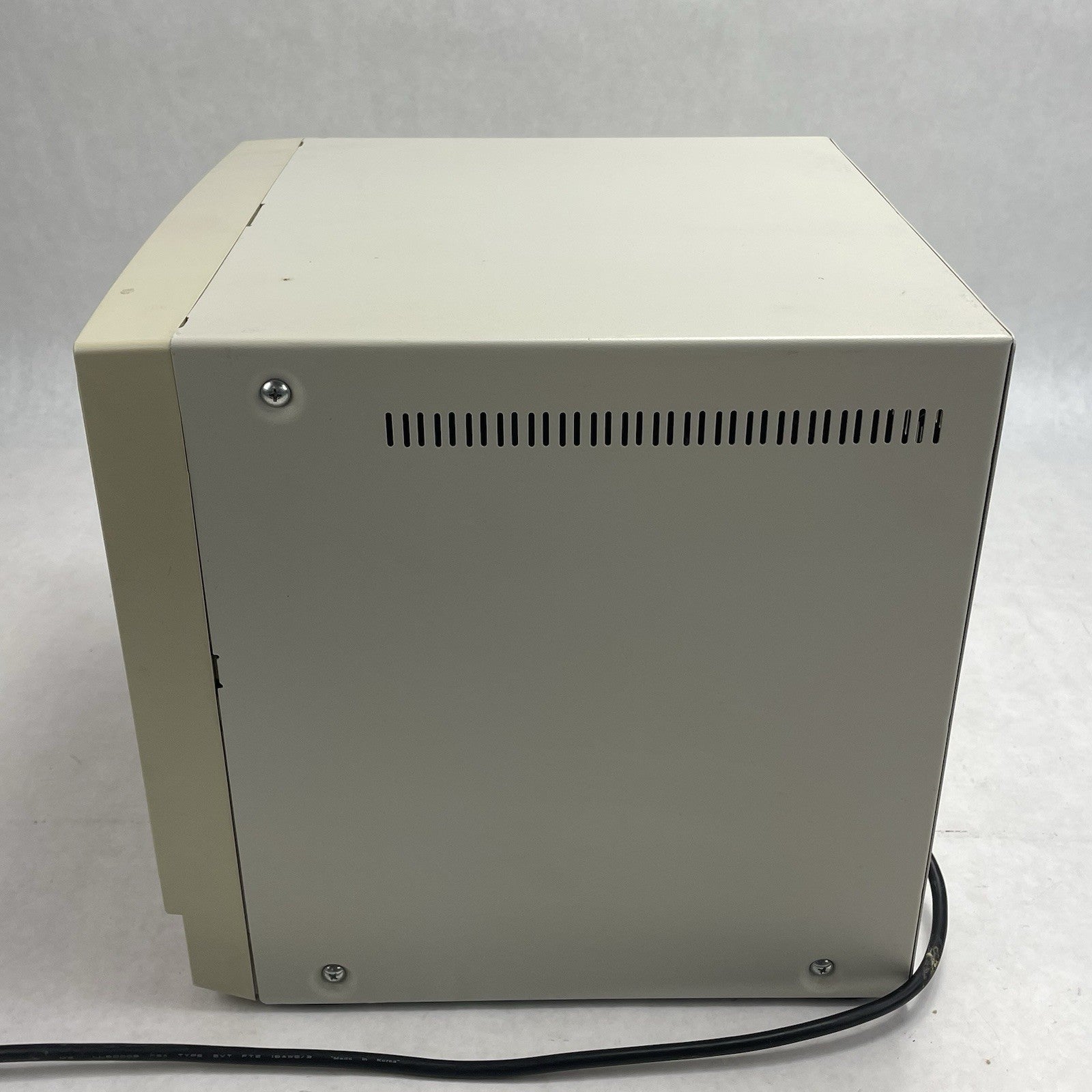 Samsung 12" CRT B/W Observation Security Monitor SSC-12M9