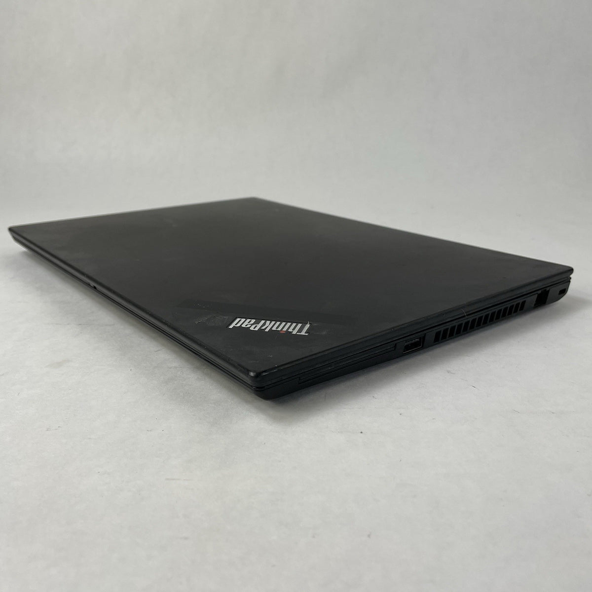 Lenovo ThinkPad T490 14" i5-8365U 1.60 GHz 8 GB RAM No SSD/OS/AC10