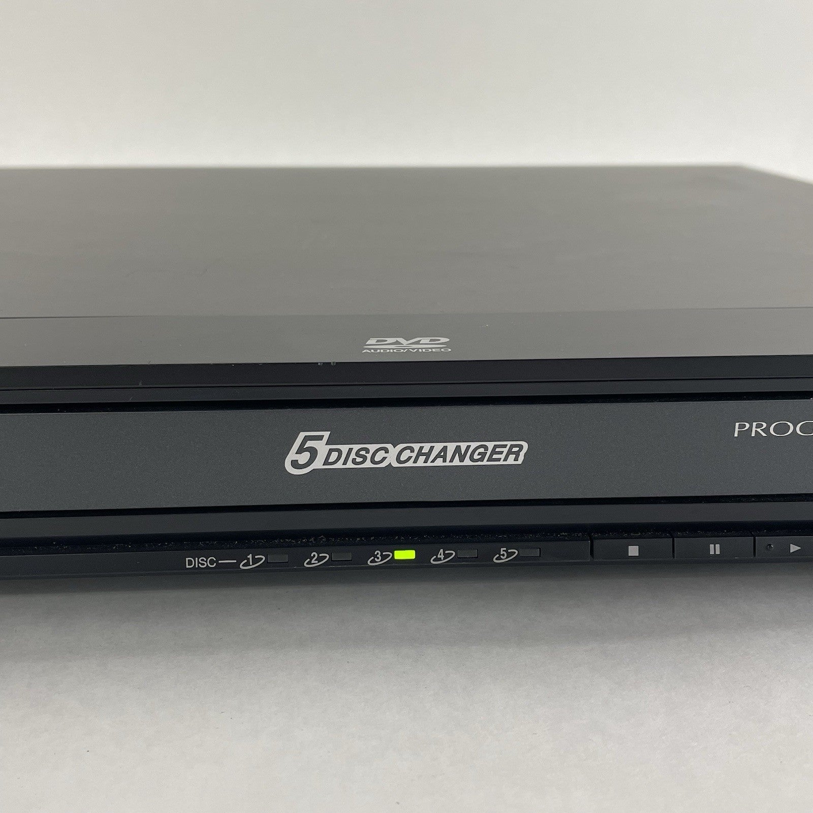 Panasonic DVD-F65 5 Disc DVD Player3