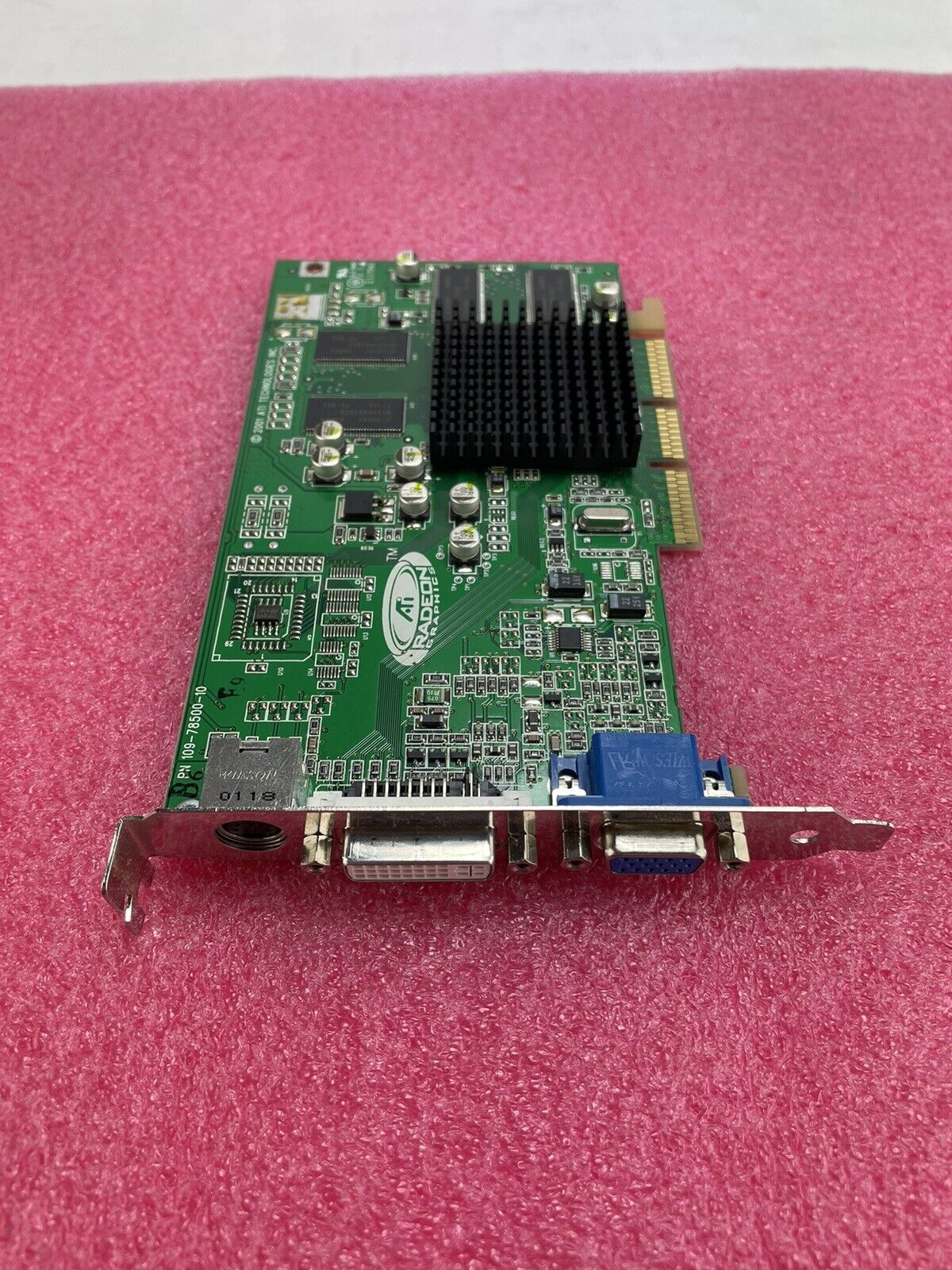 ATI Radeon RV100 SD32M 32MB AGP Graphics Card