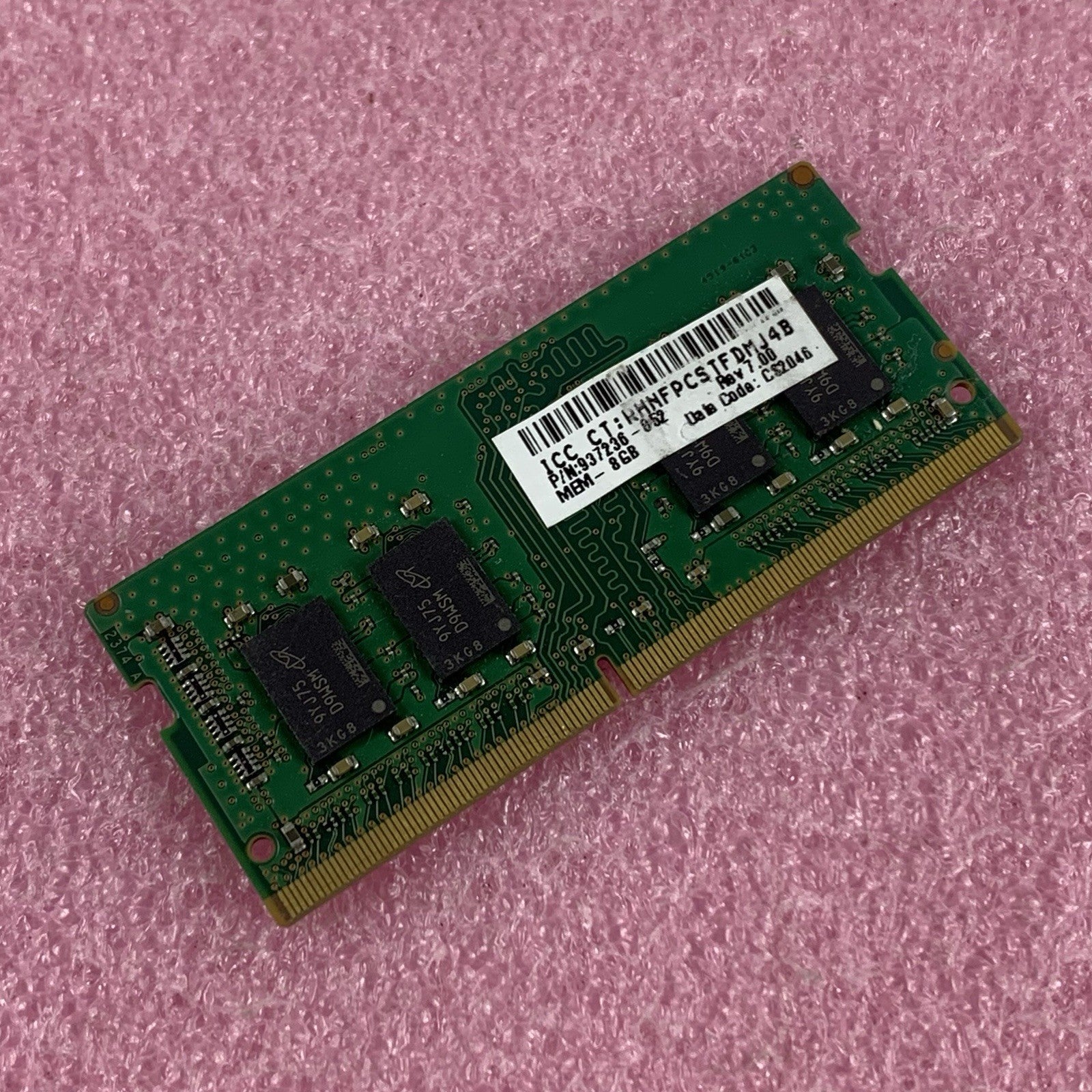 Micron MTA8ATF1G64HZ-3G2J1 8 GB DDR4-3200 PC4-3200AA 260-Pin Laptop Memory Ram4