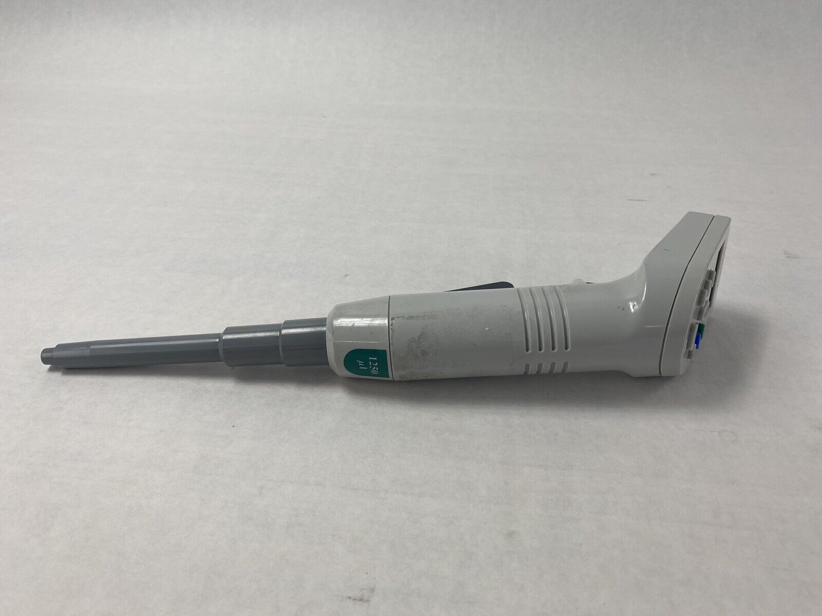 Thermo Scientific Matrix 1250 μL Single Channel Digital Pipette Tested