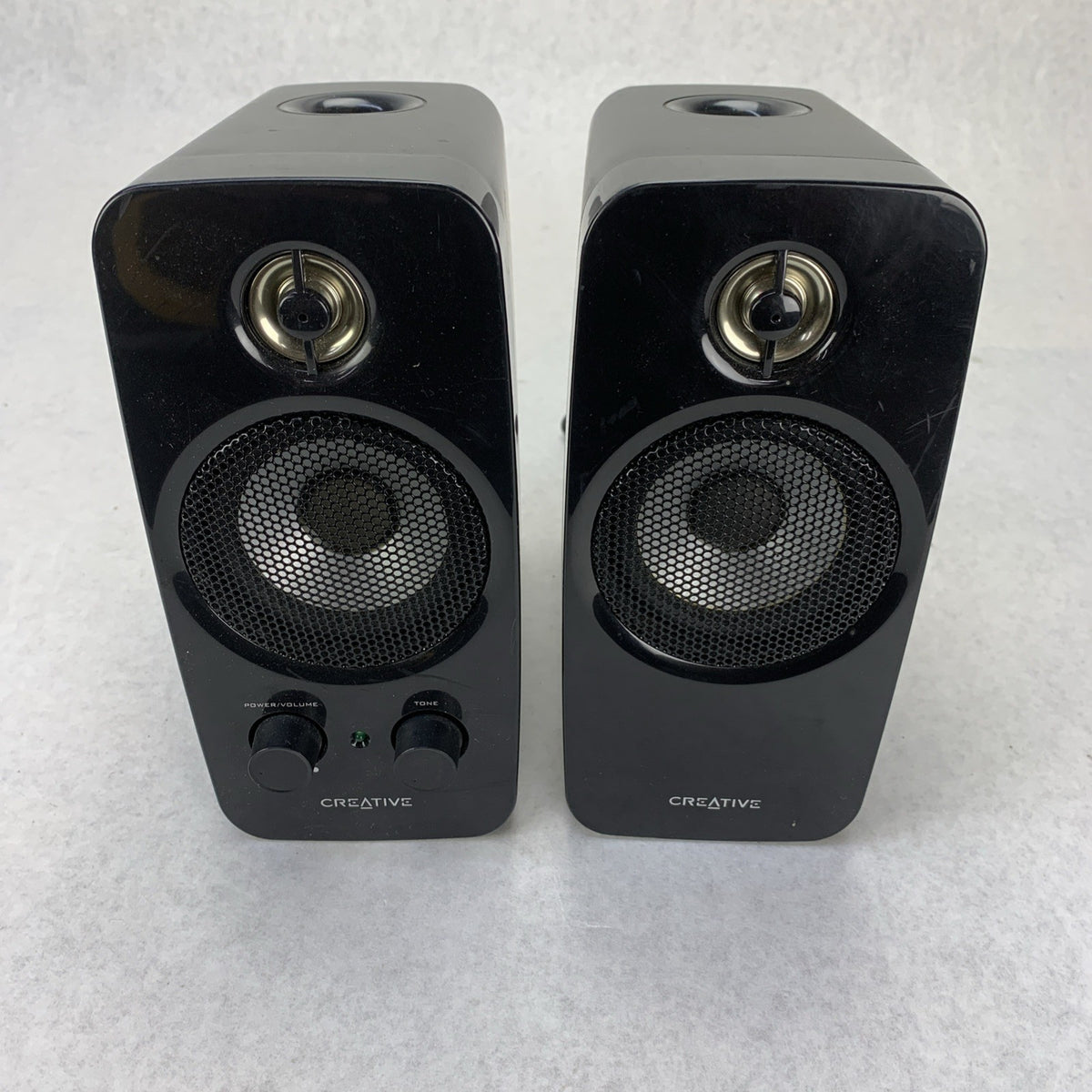 Creative Inspire T10 Compact 2.0 Desktop Stereo Computer Speaker Set 51MF1601AA01