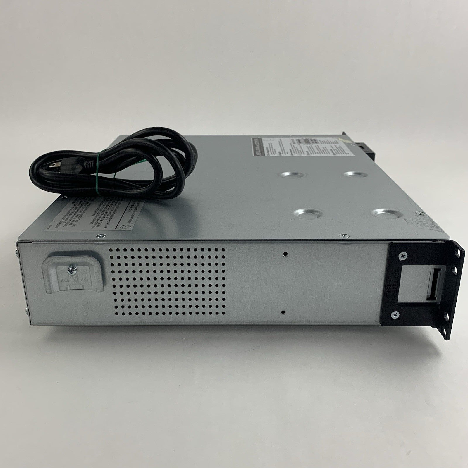 APC SMT750RM2U Line Interactive Rackmount No Battery No Faceplate W/ Caddy Cover8